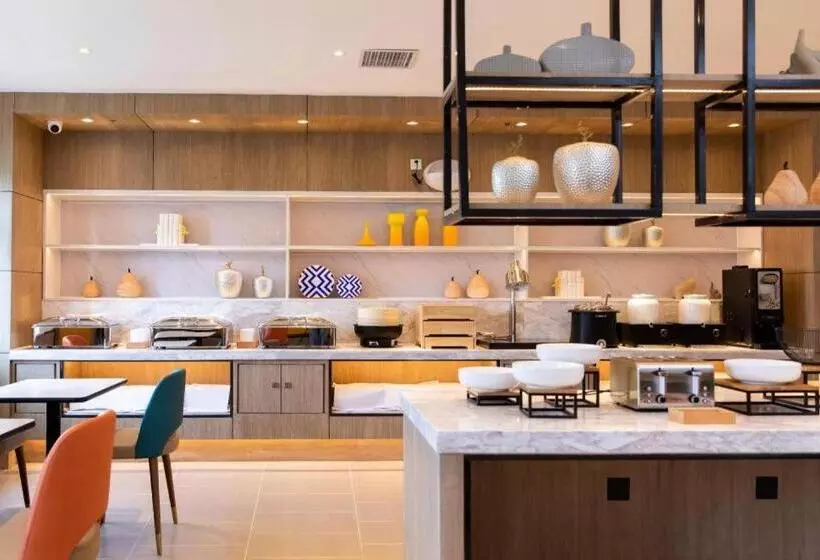 Hanting Premiun Hotel Handan New Century Plaza