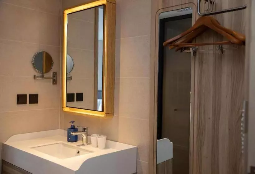 Hanting Premiun Hotel Handan New Century Plaza