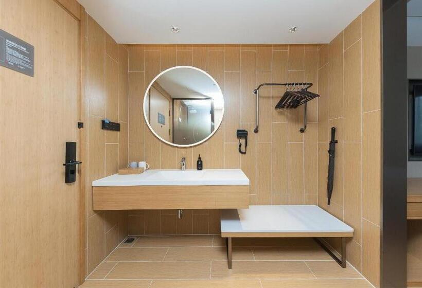 Ji Hotel Anshun Development Zone