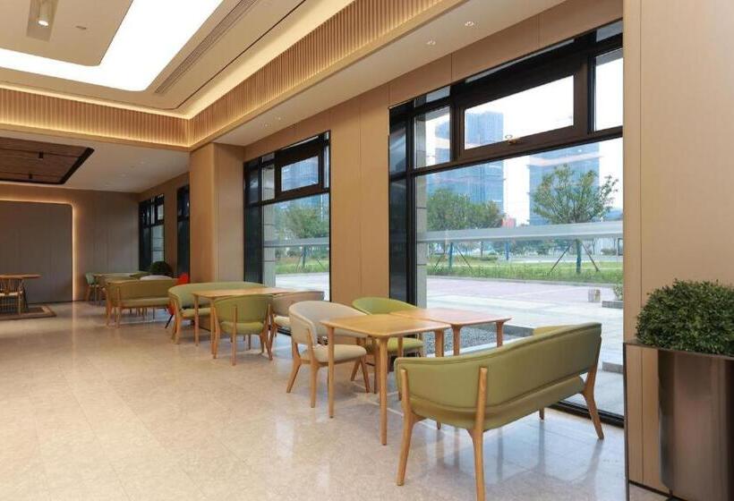 Ji Hotel Changzhou Jintan District Government