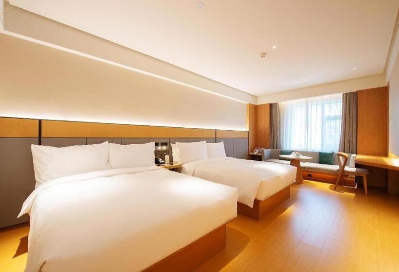 Ji Hotel Jiangnan Torch Building