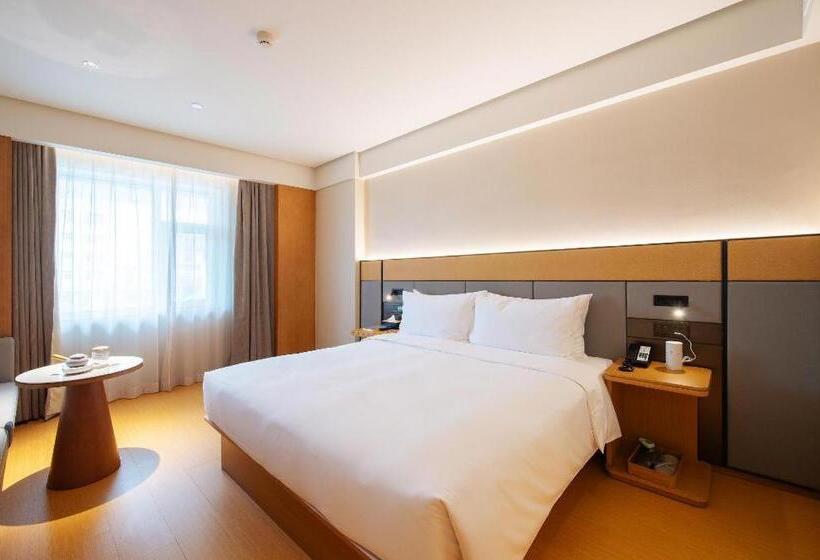 Ji Hotel Jiangnan Torch Building