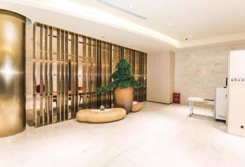 Ji Hotel Urumqi Xinbei Yuanchun
