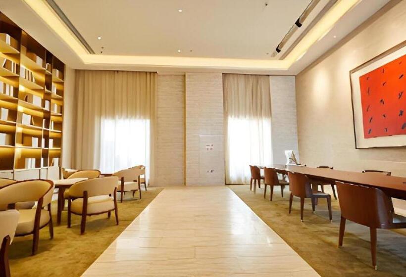 Ji Hotel Zhangye West Station