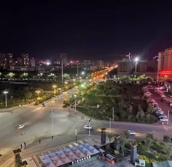 Ji Hotel Zhangye West Station