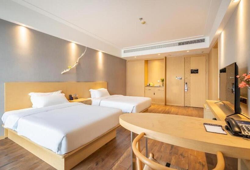 Starway Hotel Bengbu South Station