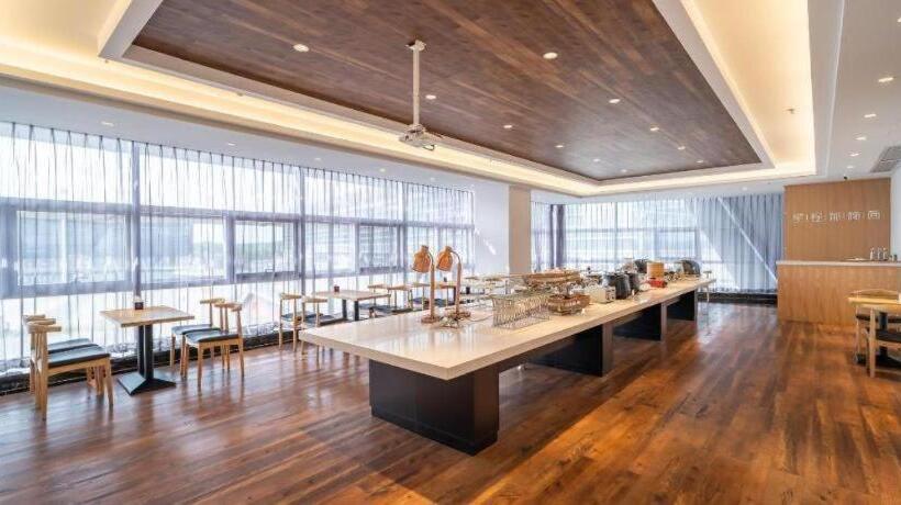 Starway Hotel Bengbu South Station