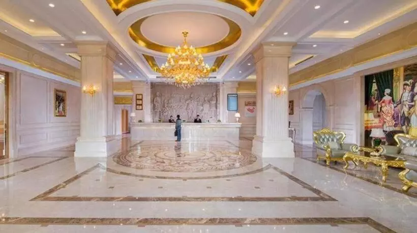 Vienna Hotel Guangdong Meizhou Fengshun