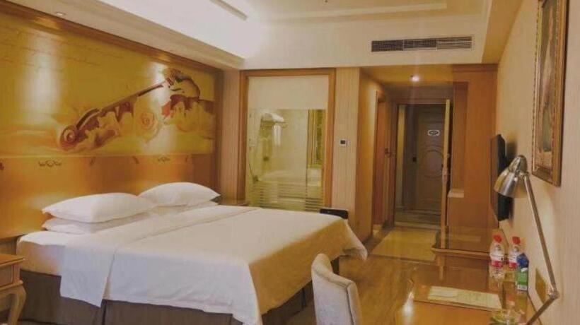 Vienna Hotel Guangdong Meizhou Fengshun