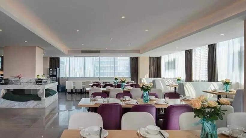 Vienna Hotel Nanchang West Station Guobo Metro Station