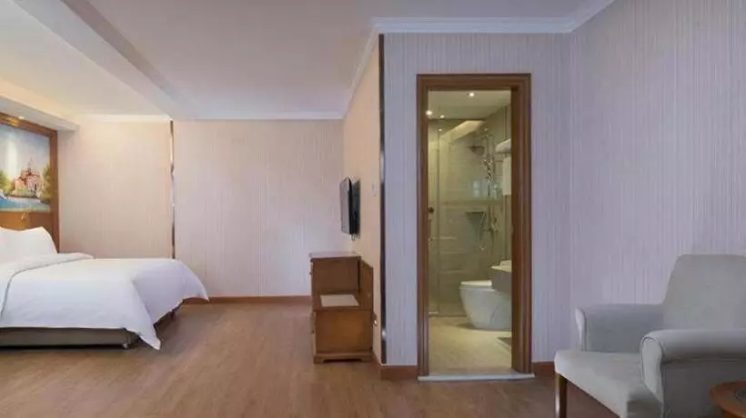 Vienna Hotel Shanghai Hongqiao National Exhibition Center Fengxi Beiqing Road