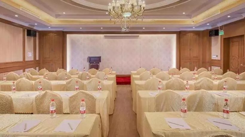 Vienna Hotel Shanghai Hongqiao National Exhibition Center Fengxi Beiqing Road
