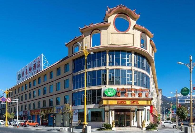 Vienna Hotel Tibet Linzhi Pedestrian Street Hebin Road