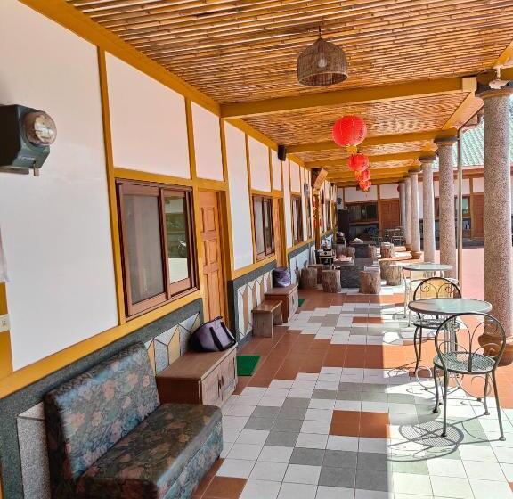 تختخواب و صبحانه Chang Qing Ju Homestay