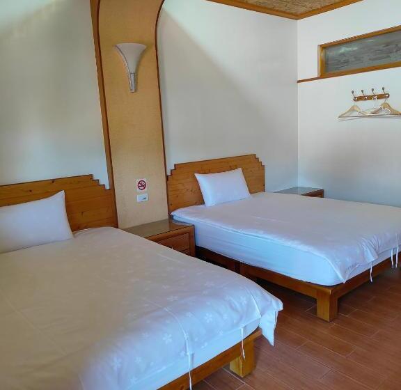 تختخواب و صبحانه Chang Qing Ju Homestay