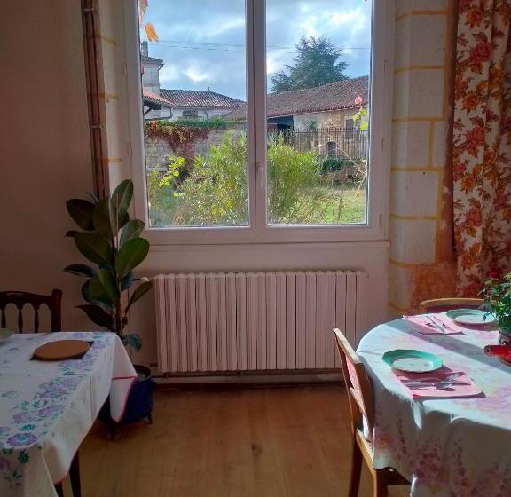 Bed and Breakfast L Oree Du Bois