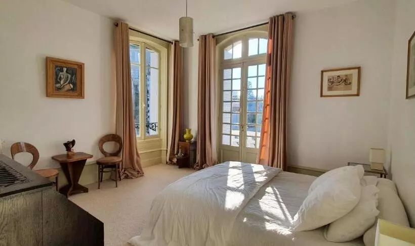 Aamiaismajoitus (B&B) Villa Art Nouveau