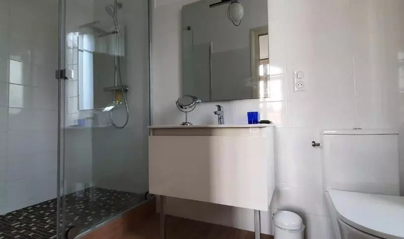 Aamiaismajoitus (B&B) Villa Art Nouveau