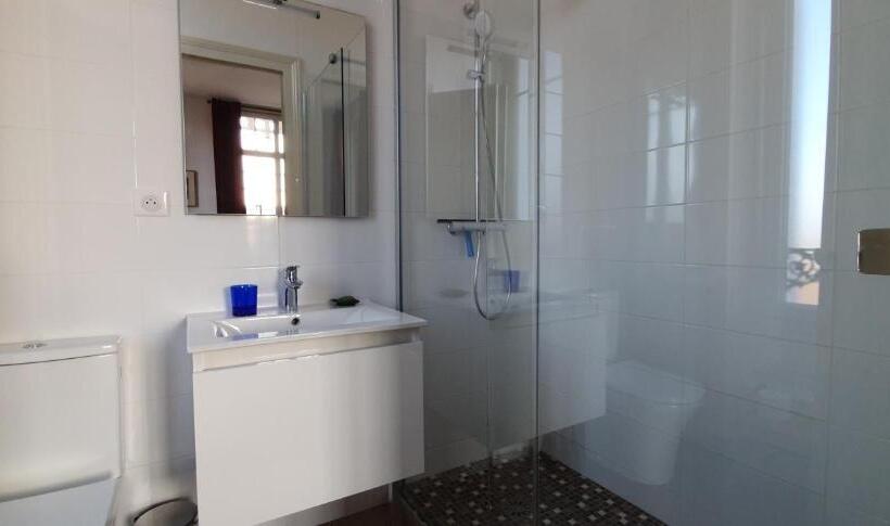 تختخواب و صبحانه Villa Art Nouveau