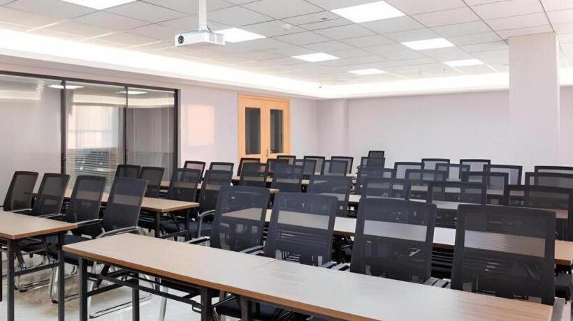 Borrman Hotel East Huai An Railway Station Zhou Enlai Memorial