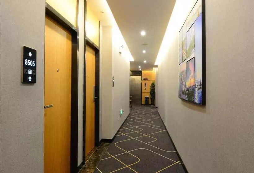 Chonpines Hotel North Xiamen Station Jimei University