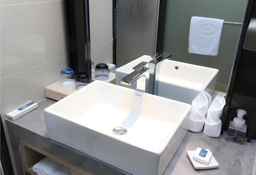 Echarm Hotel Wuhan Hanyang Wangjiawan Sixin Avenue Metro Station