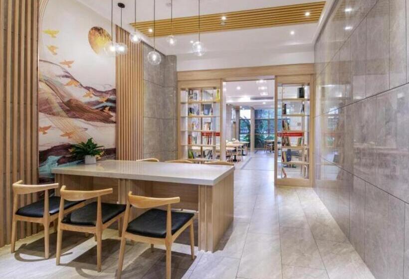 Greentree Eastern Hotel Shenzhen Nanshan District Qianhai Free Trade Zone Lilin Metro Station