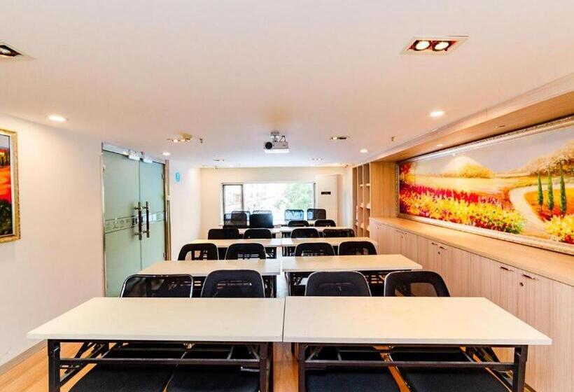 Hanting Hotel Baotou A Erding Street Museum