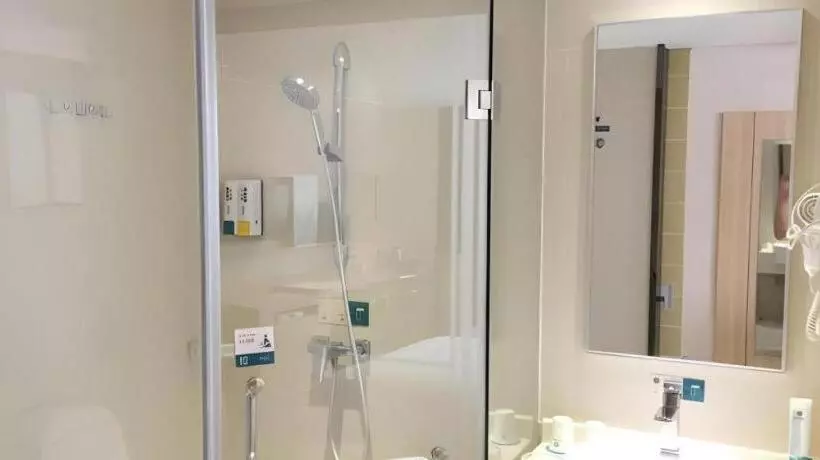 Hotelli City Comfort Inn Foshan Dali Guangfo Zhicheng