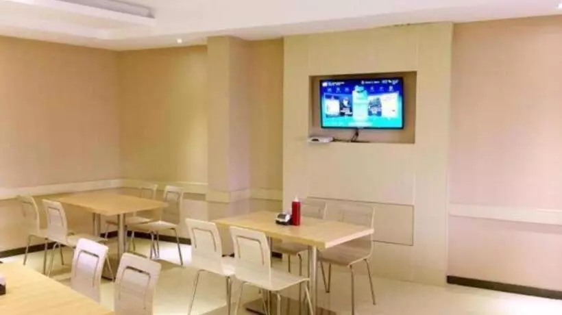 Hotelli City Comfort Inn Foshan Dali Guangfo Zhicheng