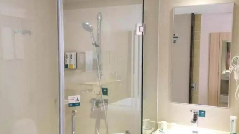 Hotelli City Comfort Inn Foshan Dali Guangfo Zhicheng