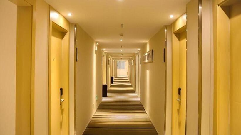 בית מלון כפרי City Comfort Inn Xinyu Railway Station Walking Street