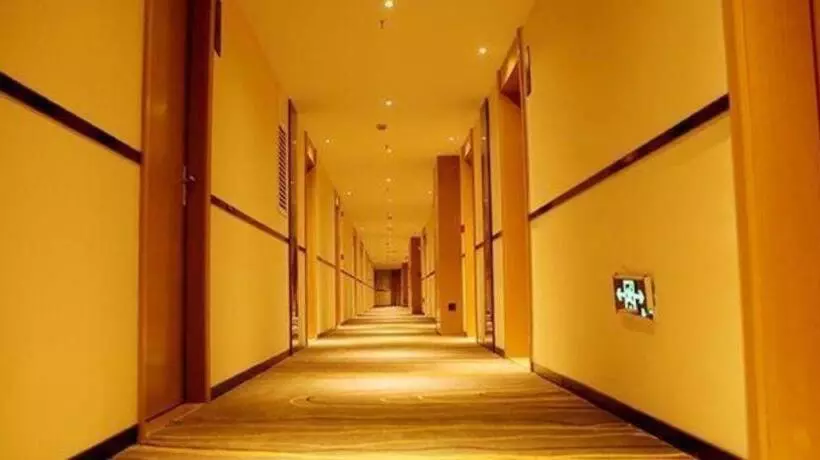 ホテル City Comfort Inn Yiyang Qiaonan Xiufeng Park