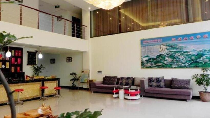 Отель Mount Emei Fulin