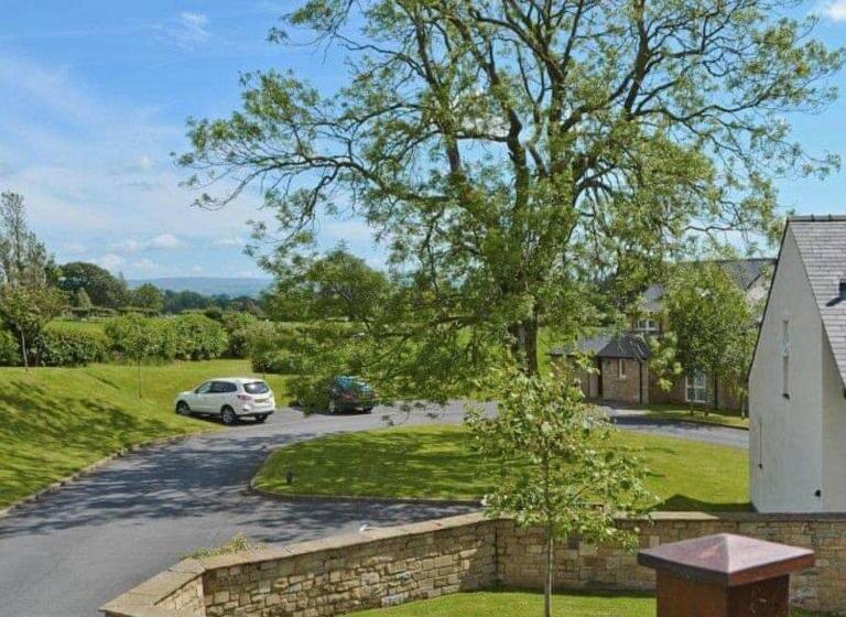 בית מלון כפרי The Whoop