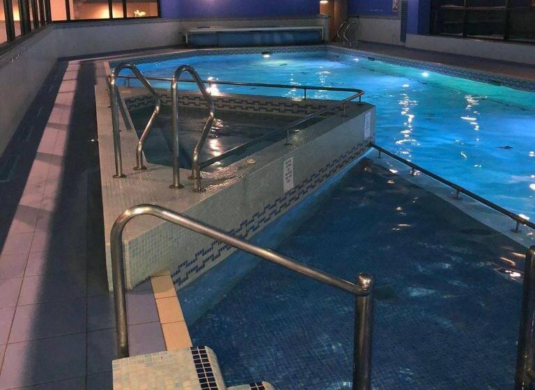 בית מלון כפרי The Whoop