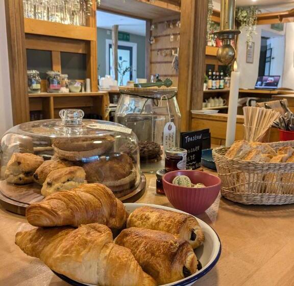 בית מלון כפרי The Whoop