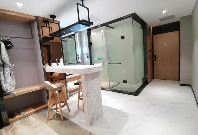 בית מלון כפרי Xana Deluxe Nanchang Qingshan Road Metro Station