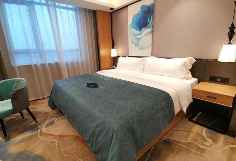 בית מלון כפרי Xana Deluxe Nanchang Qingshan Road Metro Station