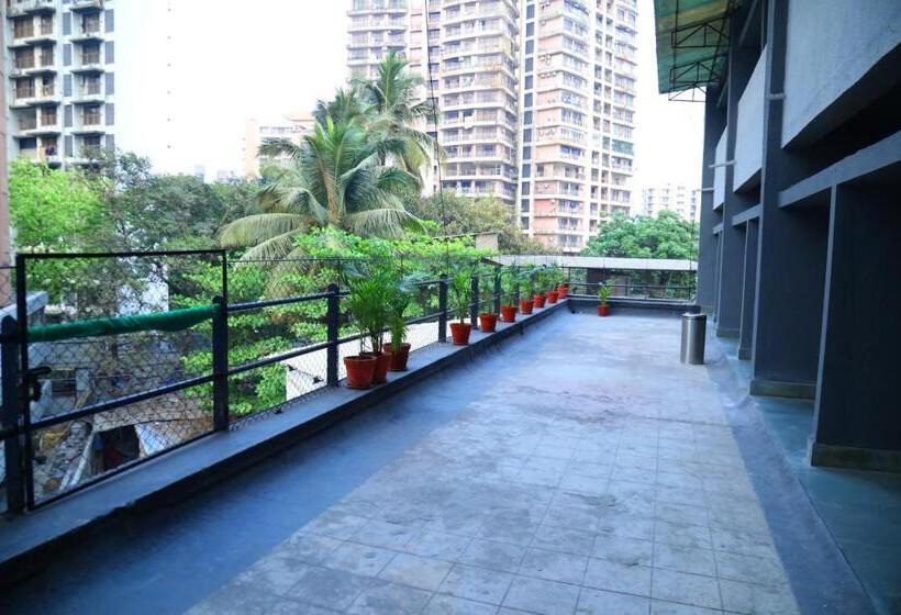 Kasa De Tortoise Hotel By Umrb Andheri Sport Complex