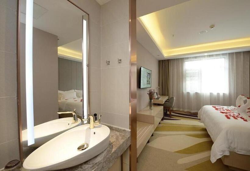 Lavande Hotel Wuhan Huazhong Normal University Guangbutun Metro Station