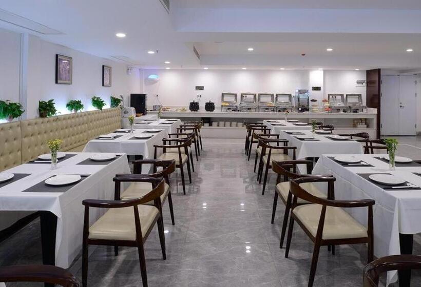 Lavande Hotel Wuhan Huazhong Normal University Guangbutun Metro Station