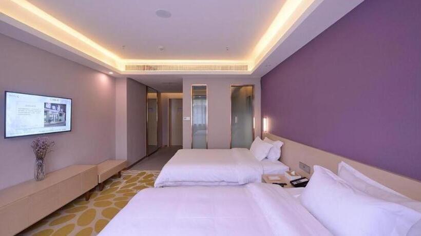 Lavande Hotel Wuhan Huazhong Normal University Guangbutun Metro Station