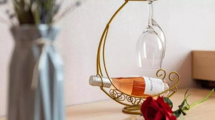 Lavande Hotel·xiangyang Tianyuan Four Seasons City