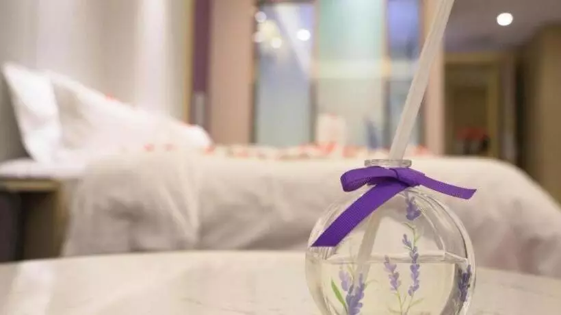 Lavande Hotel·xiangyang Tianyuan Four Seasons City