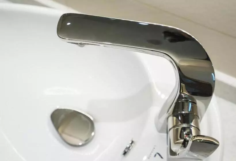 Lavande Hotel·xiangyang Tianyuan Four Seasons City