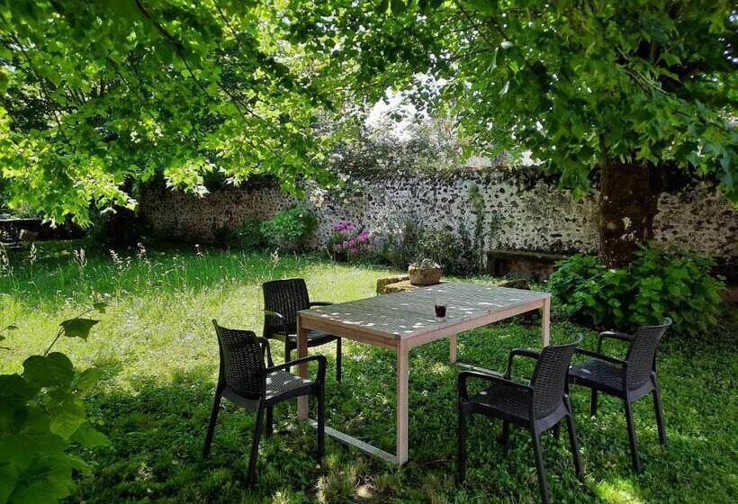 פנסיון Le Presbytère Des Renards