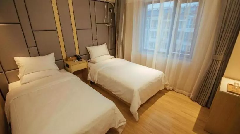 Starway Hotel Tangshan Zunhua Bus Station