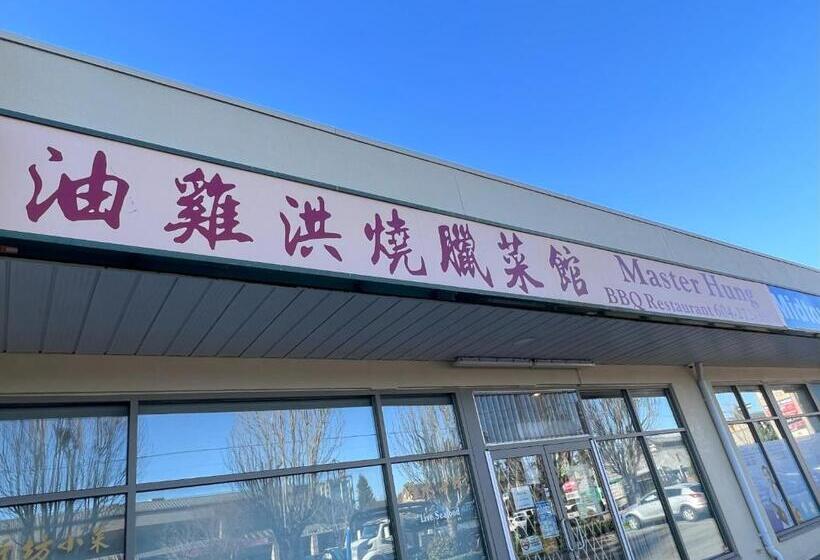 تختخواب و صبحانه Sunshine House # 3