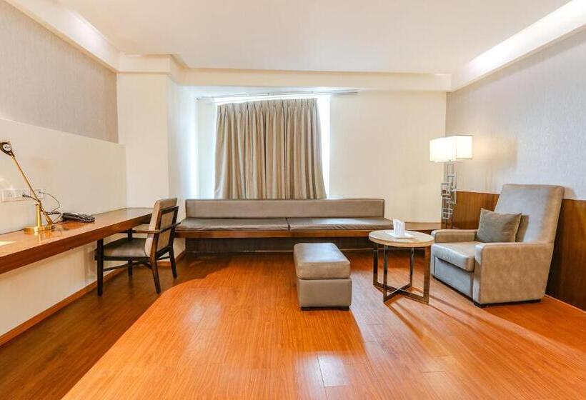 Fabhotel Prime Svm Grand Banjara Hills